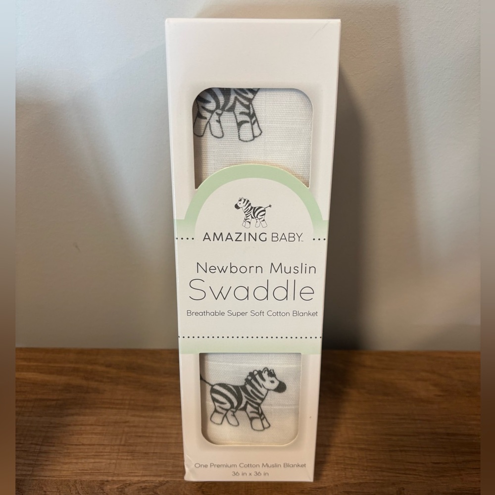 Amazing Baby Newborn Muslin Swaddle Zebra NEW